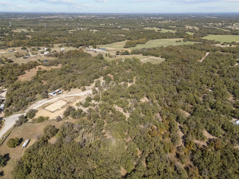 262 Cheyenne Trail Springtown, TX 76082