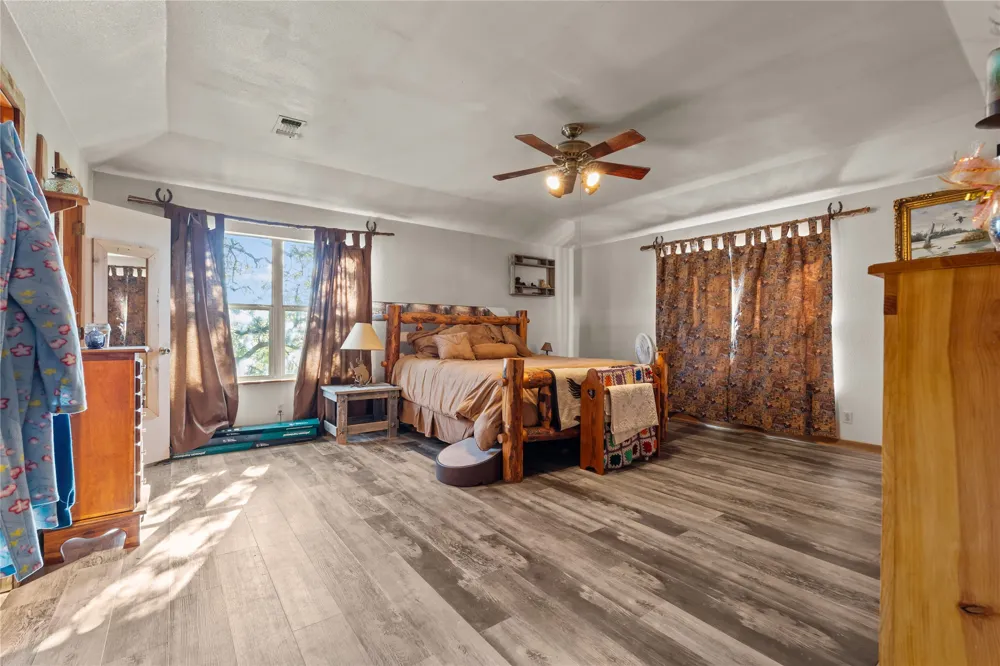 262 Cheyenne Trail Springtown, TX 76082