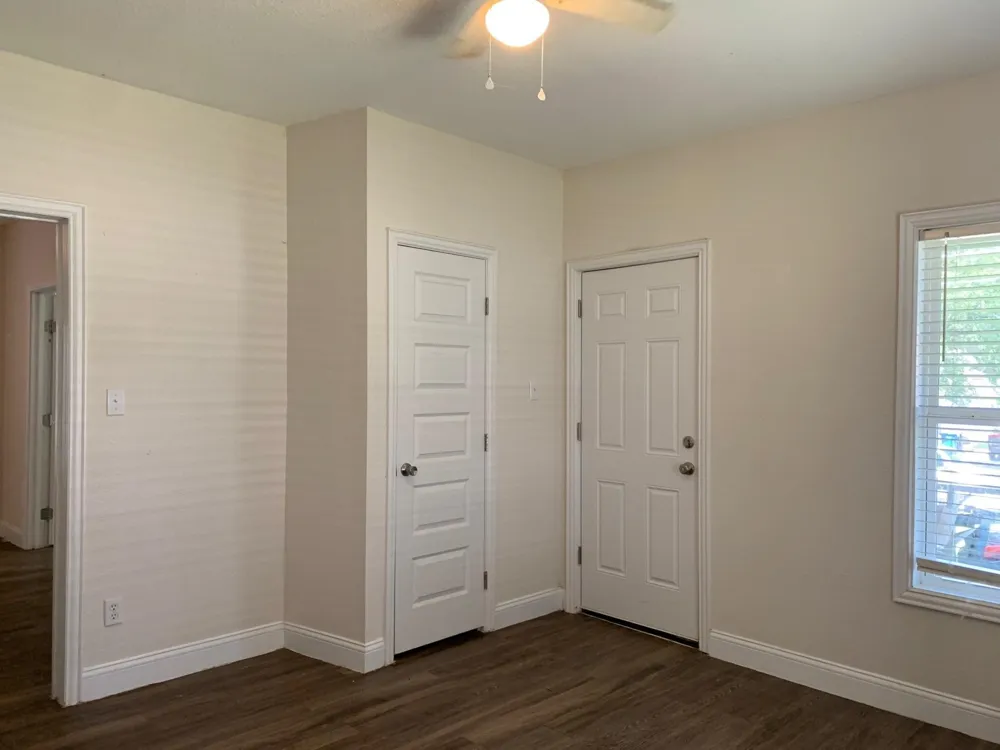 2222 W BOND STREET Denison, TX 75020