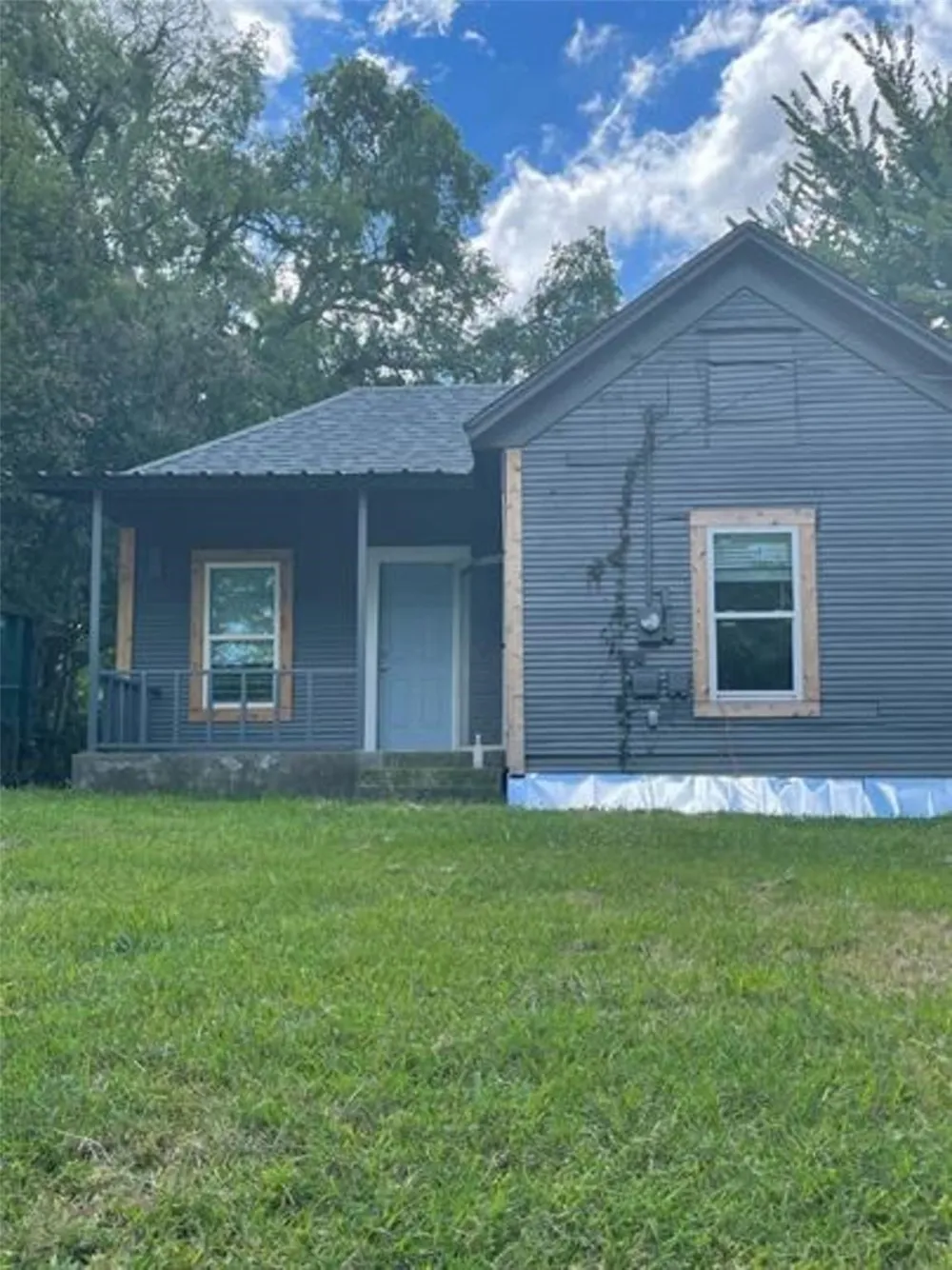 2222 W BOND STREET Denison, TX 75020