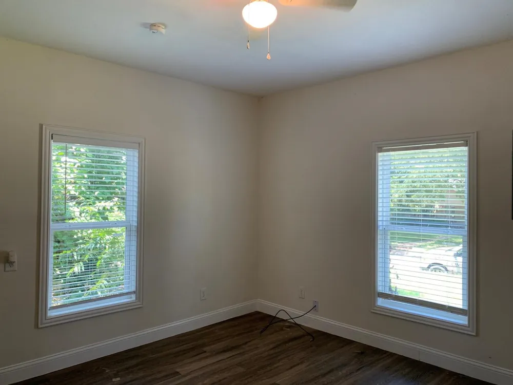 2222 W BOND STREET Denison, TX 75020