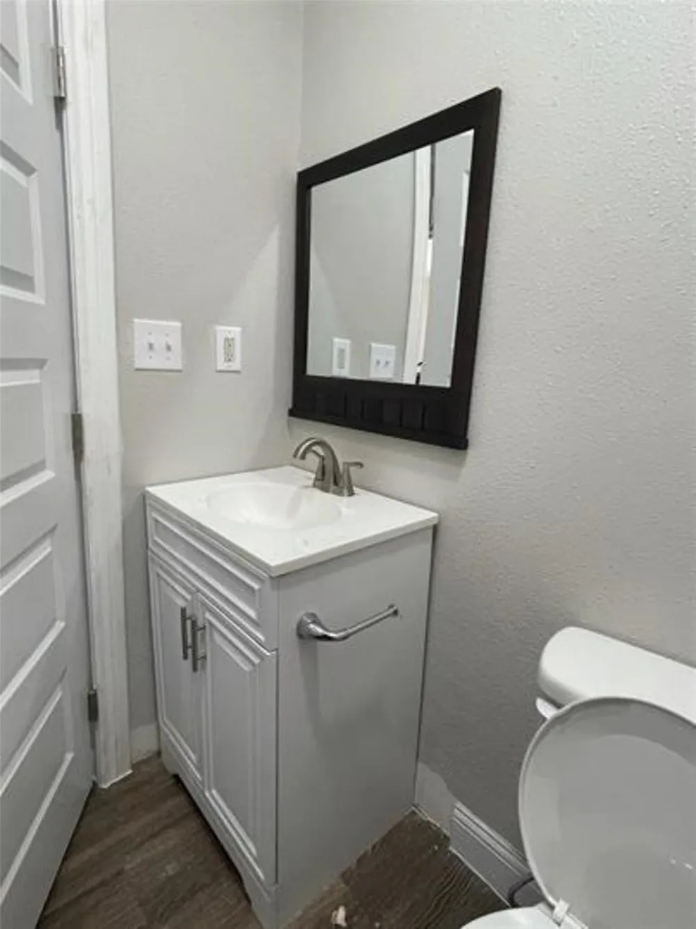 2222 W BOND STREET Denison, TX 75020