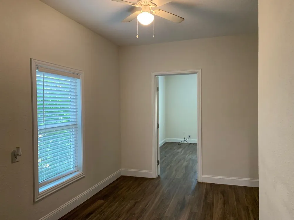2222 W BOND STREET Denison, TX 75020