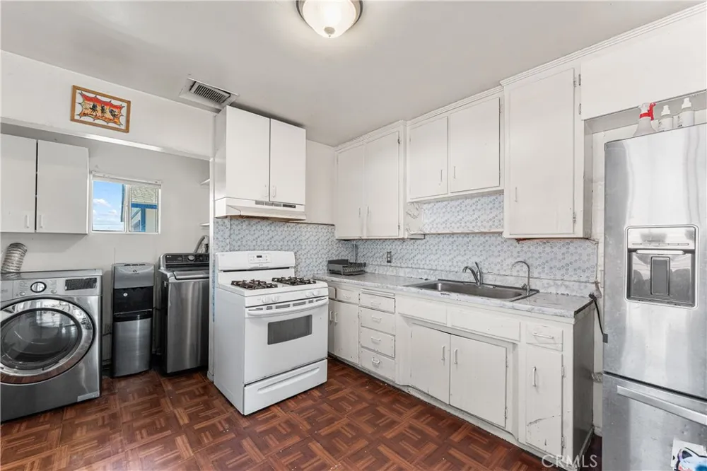 1544 Franklin Avenue Rosamond, CA 93560