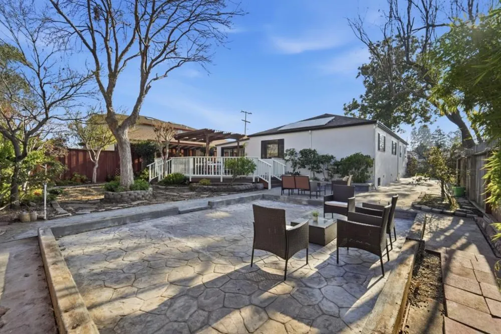 41392 Beatrice Street Fremont, CA 94539
