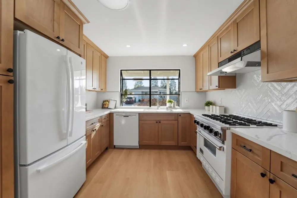 41392 Beatrice Street Fremont, CA 94539