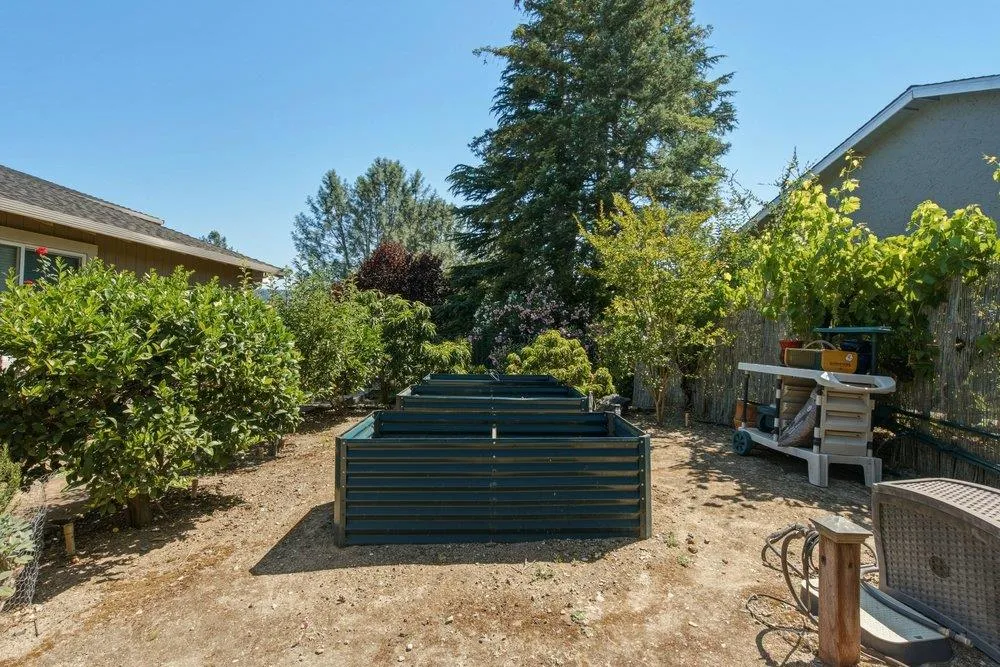 17795 Holiday Drive Morgan Hill, CA 95037