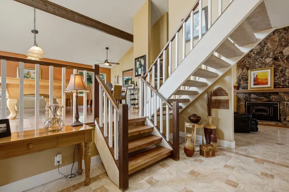 17795 Holiday Drive Morgan Hill, CA 95037