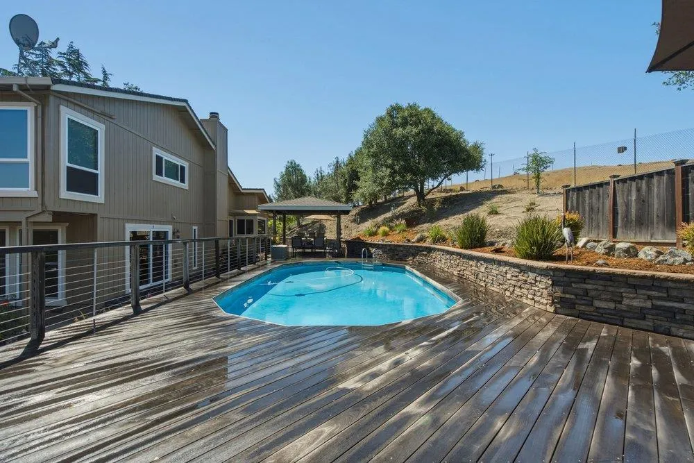 17795 Holiday Drive Morgan Hill, CA 95037