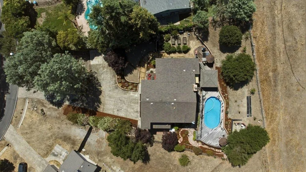 17795 Holiday Drive Morgan Hill, CA 95037