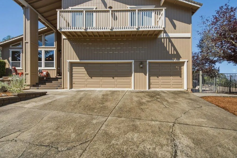17795 Holiday Drive Morgan Hill, CA 95037