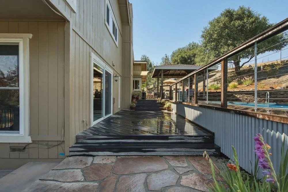 17795 Holiday Drive Morgan Hill, CA 95037