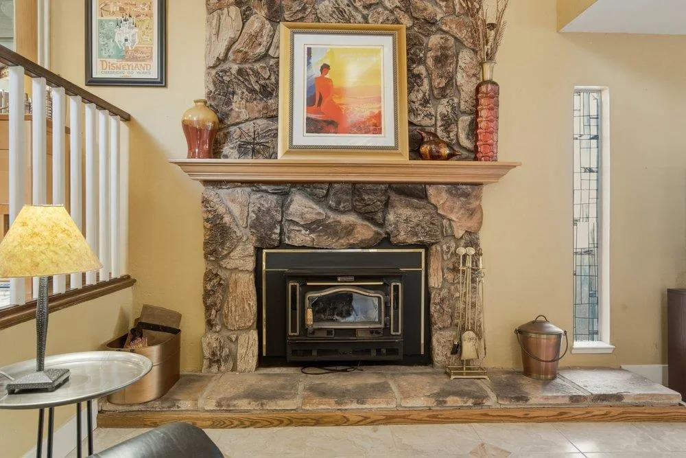 17795 Holiday Drive Morgan Hill, CA 95037