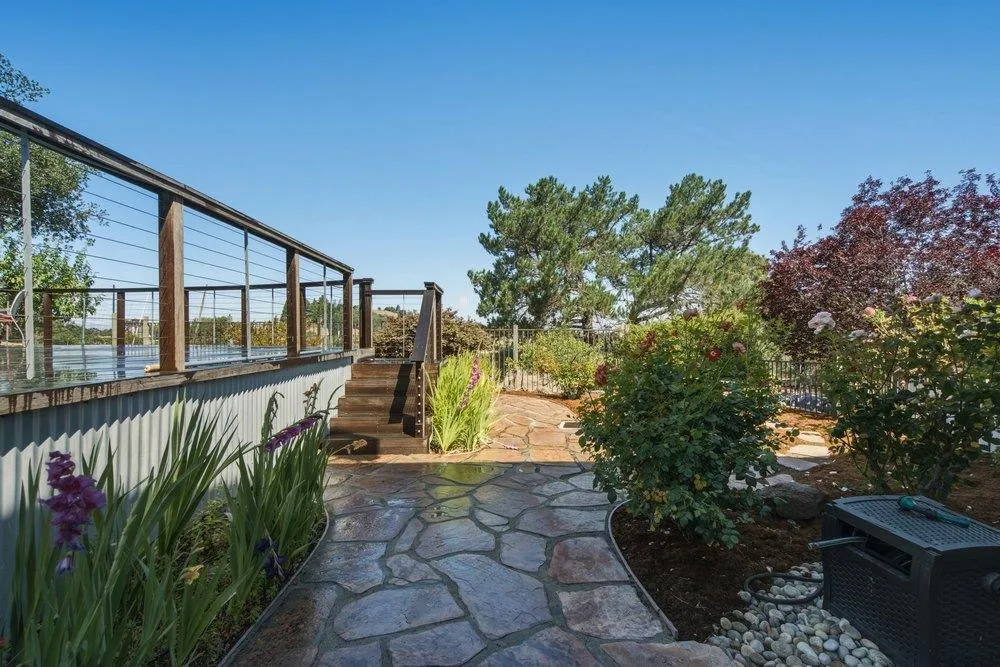 17795 Holiday Drive Morgan Hill, CA 95037
