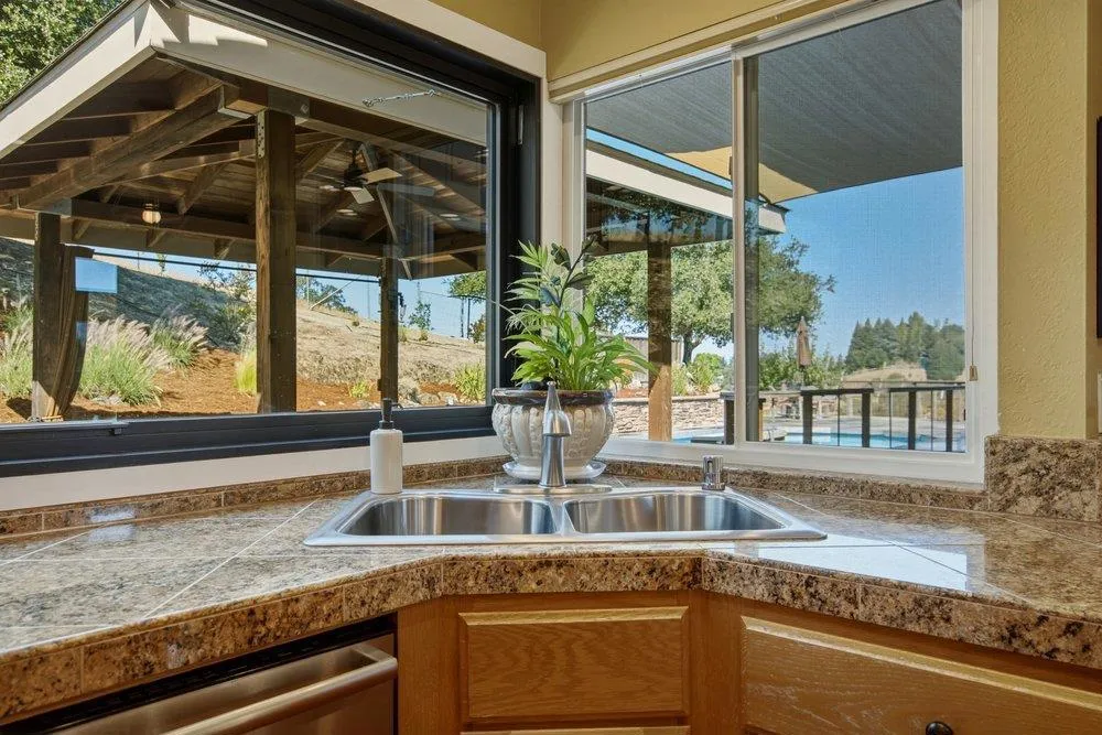 17795 Holiday Drive Morgan Hill, CA 95037