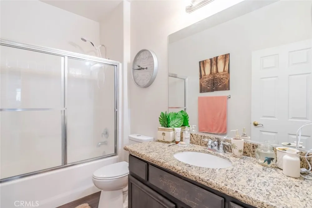 39112 Desert Holly Lane Palmdale, CA 93551