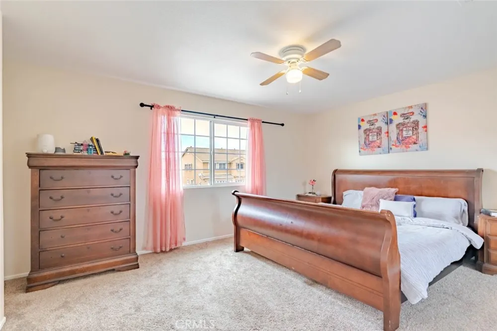 39112 Desert Holly Lane Palmdale, CA 93551