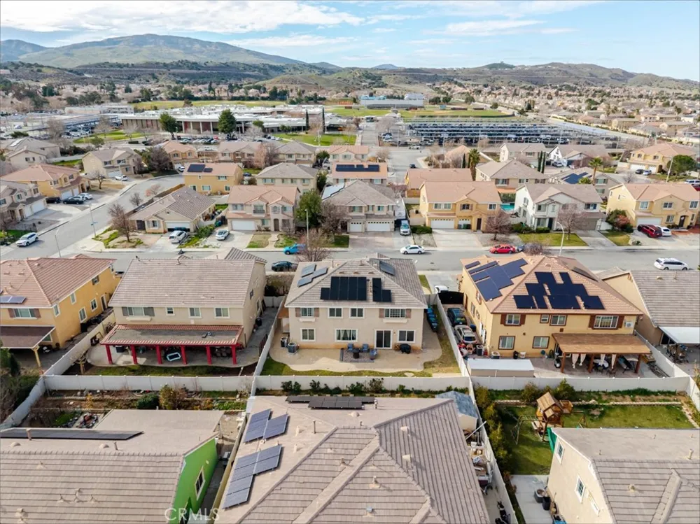 39112 Desert Holly Lane Palmdale, CA 93551