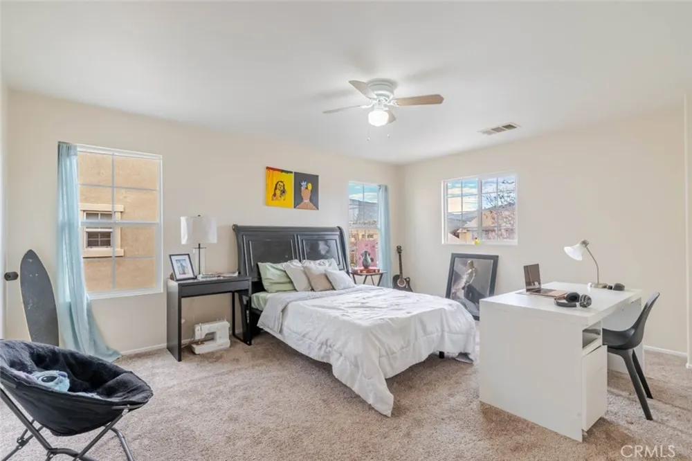 39112 Desert Holly Lane Palmdale, CA 93551