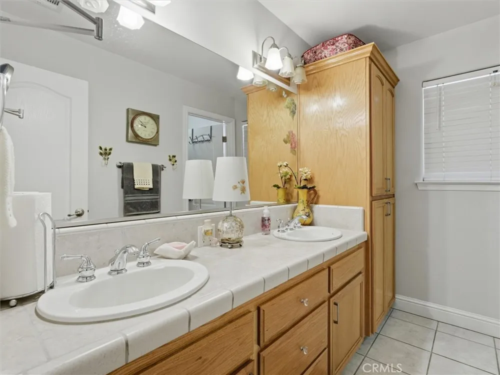 34387 Summerhill Coarsegold, CA 93614