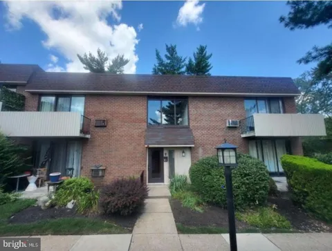 100 E GLENOLDEN AVENUE #R-12