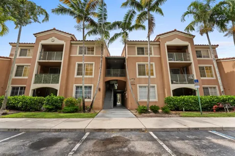 4812 State Road 7 #12205