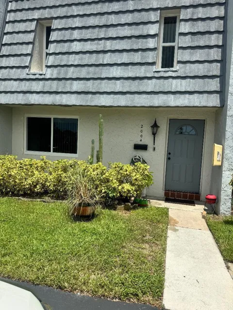2004 NW 38th Terrace #803