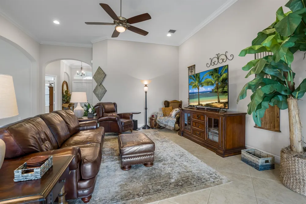 1774 Belmont Circle SW Vero Beach, FL 32968
