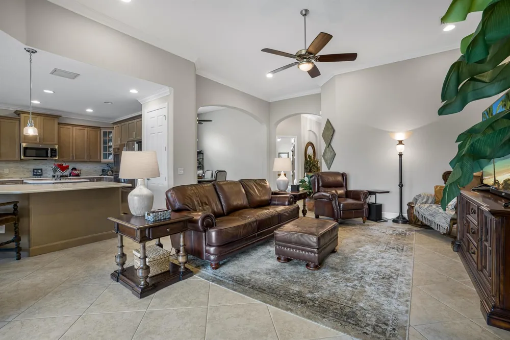 1774 Belmont Circle SW Vero Beach, FL 32968