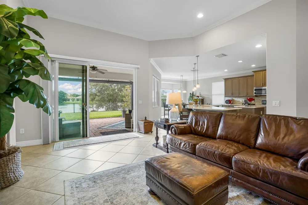 1774 Belmont Circle SW Vero Beach, FL 32968