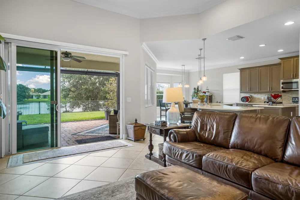 1774 Belmont Circle SW Vero Beach, FL 32968