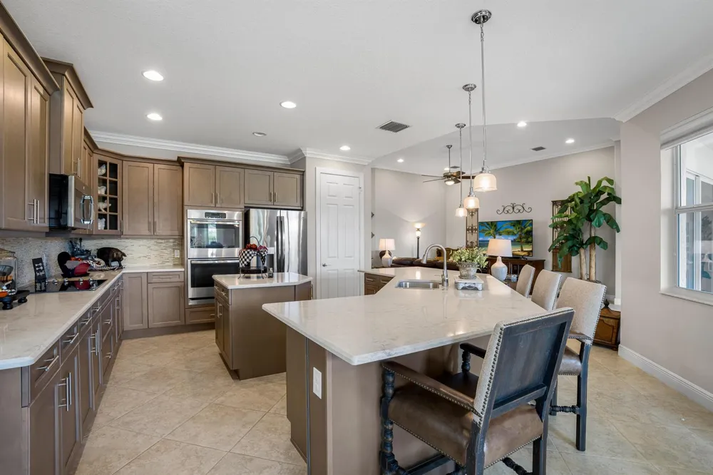 1774 Belmont Circle SW Vero Beach, FL 32968