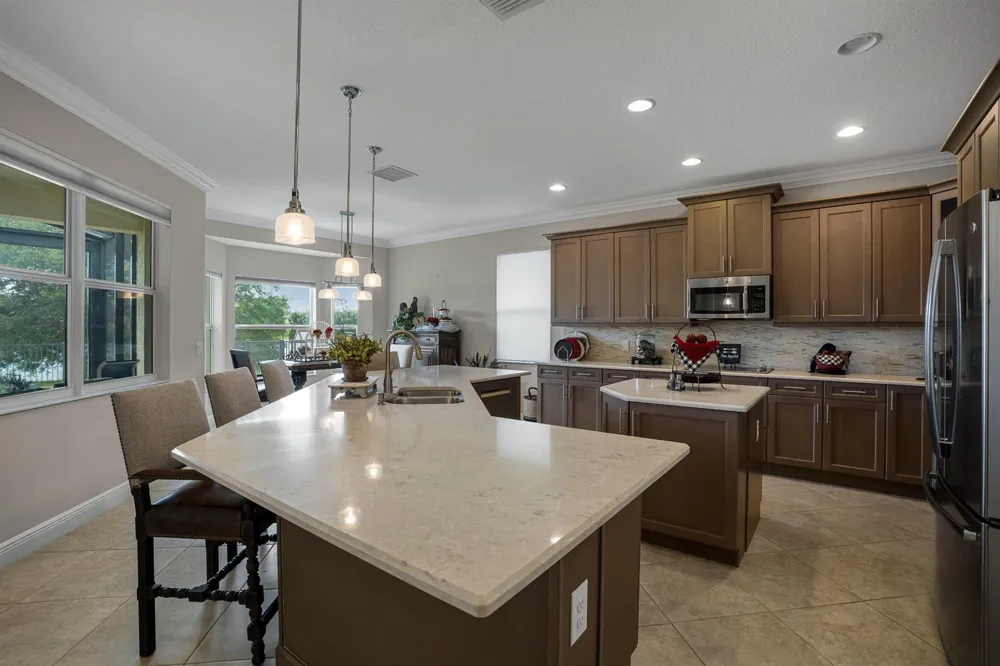 1774 Belmont Circle SW Vero Beach, FL 32968