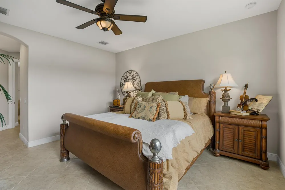 1774 Belmont Circle SW Vero Beach, FL 32968