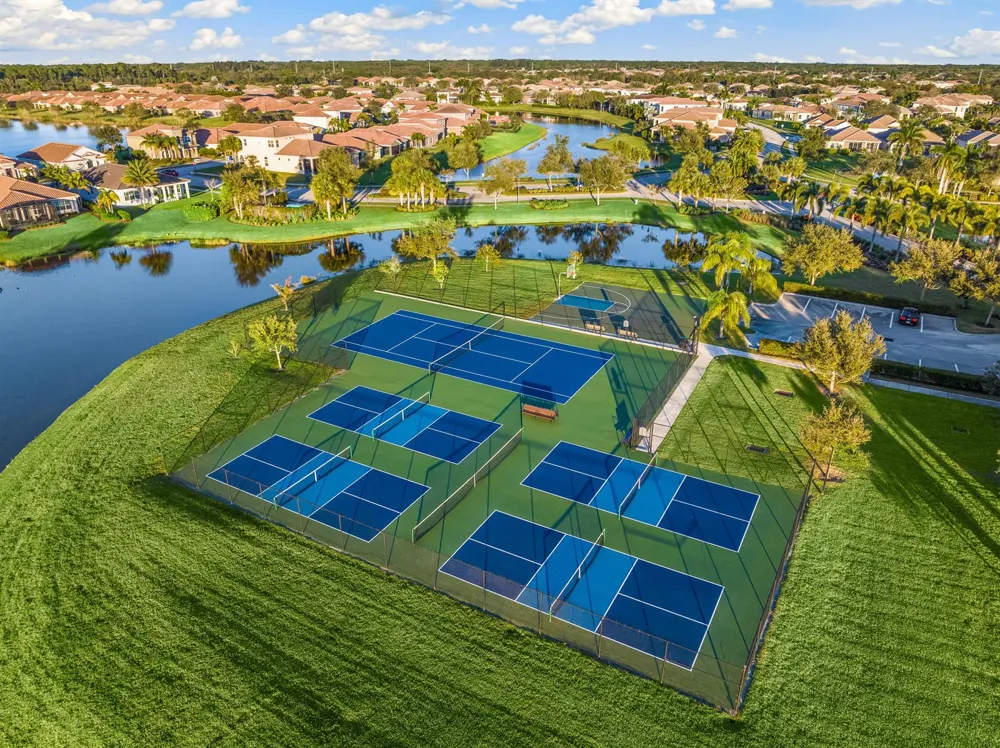 1774 Belmont Circle SW Vero Beach, FL 32968