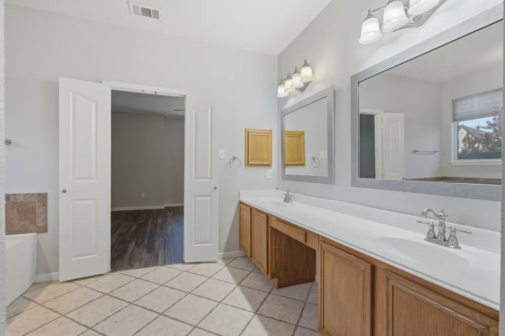 6208 Stewart Boulevard The Colony, TX 75056
