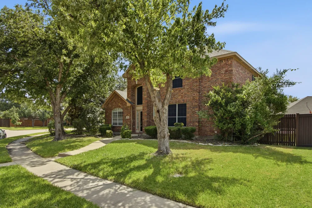 6208 Stewart Boulevard The Colony, TX 75056