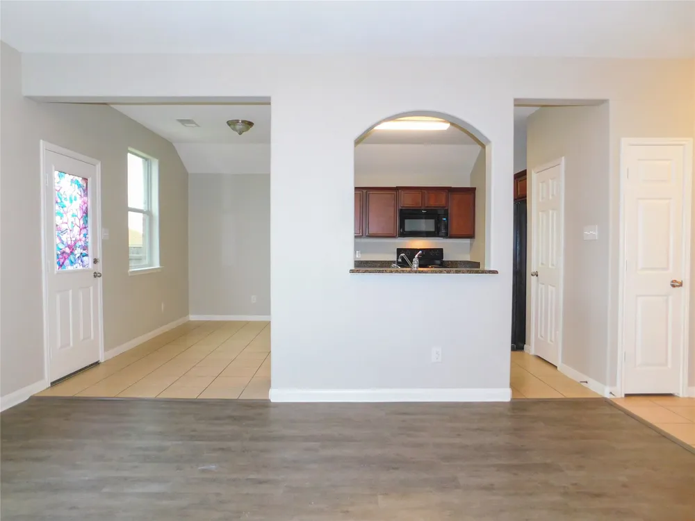 101 Kincaid Drive Sanger, TX 76266