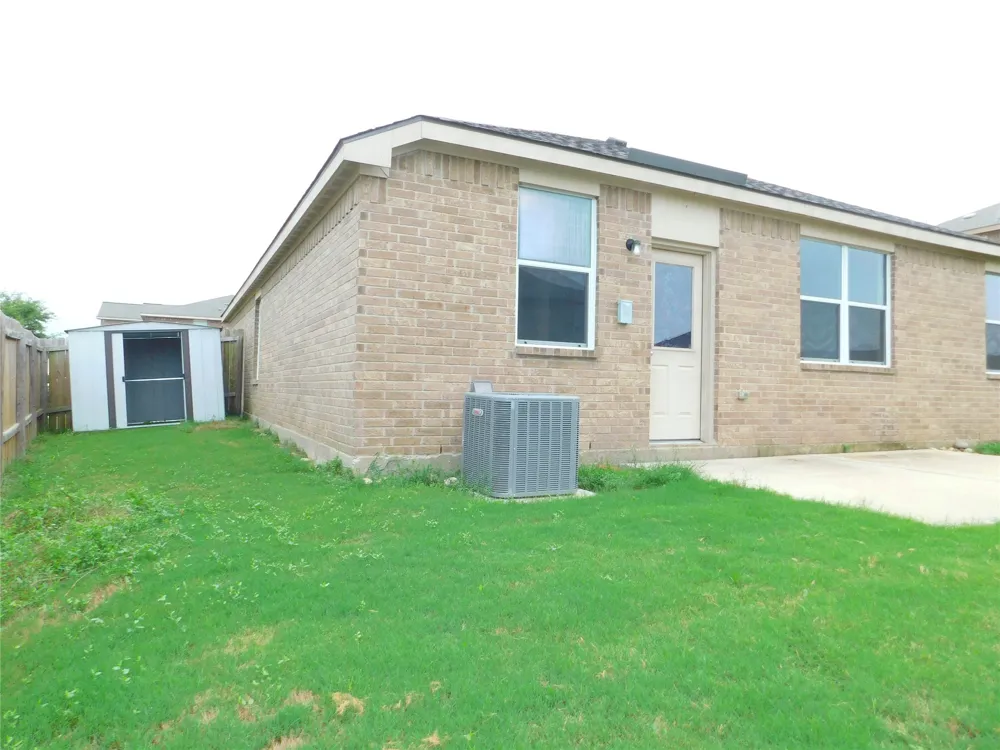 101 Kincaid Drive Sanger, TX 76266