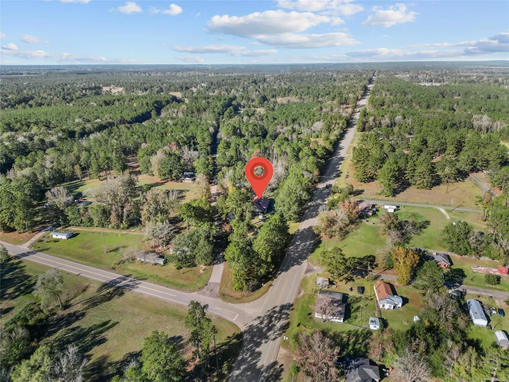 2641 Us-69 Doucette, TX 75942