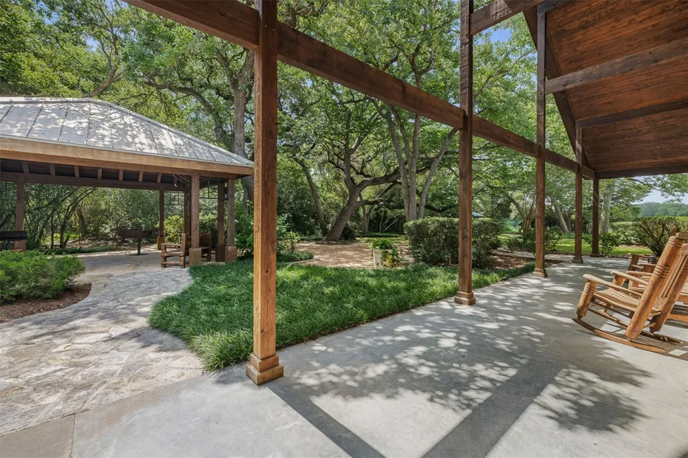 1580 County Road 377 Caldwell, TX 77836