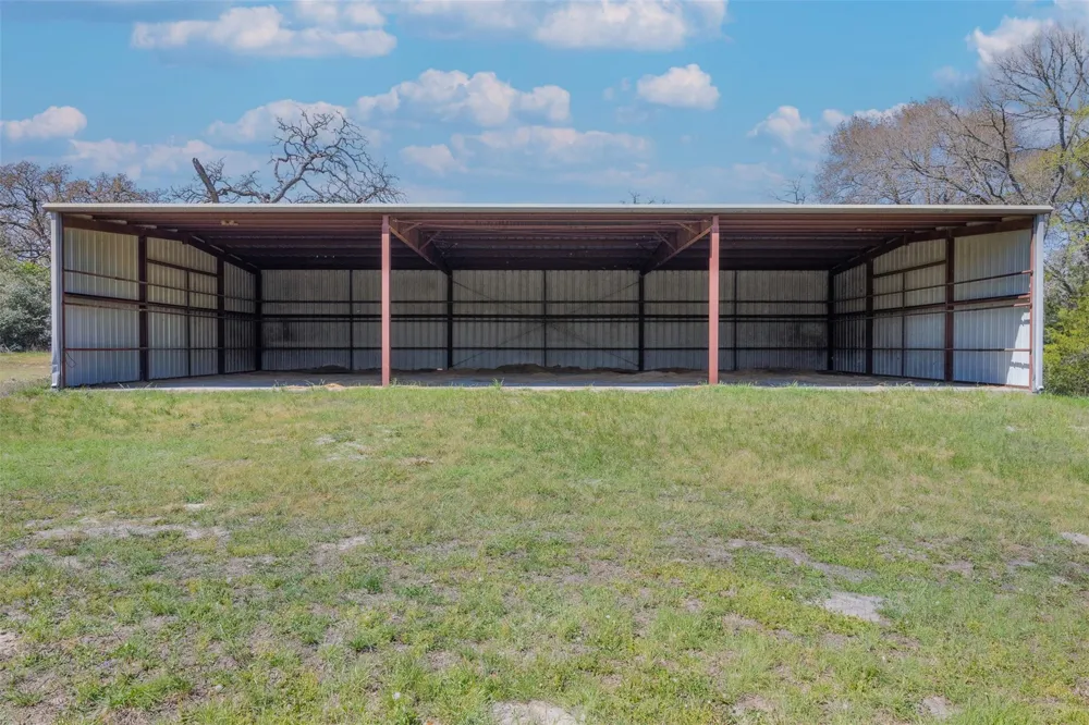 1580 County Road 377 Caldwell, TX 77836