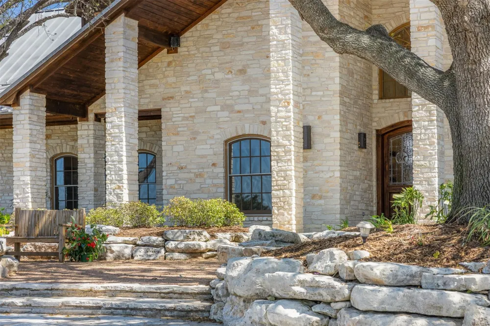 1580 County Road 377 Caldwell, TX 77836
