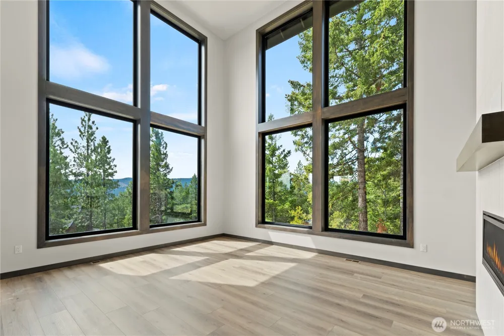 400 Founders. (Lot11) Way Cle Elum, WA 98922