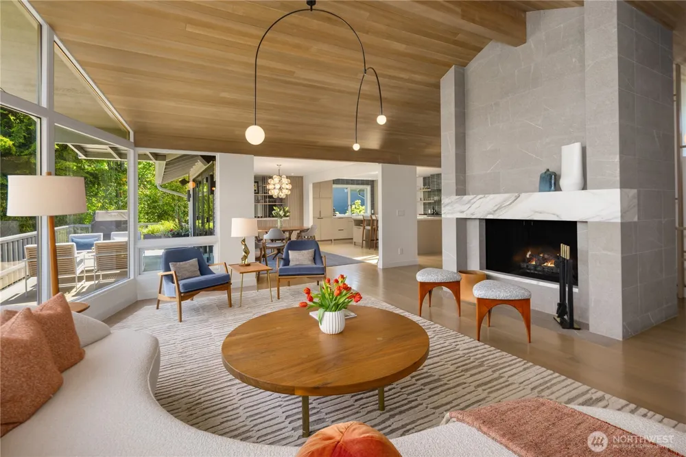 1514 Shenandoah Drive E Seattle, WA 98112