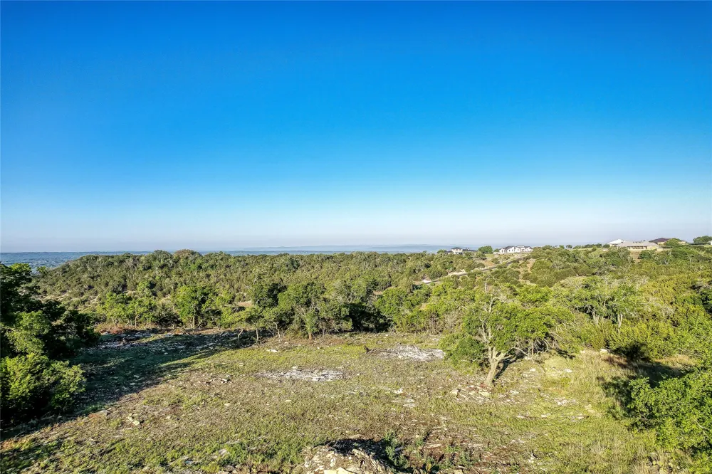 102 Big Sky Burnet, TX 78611