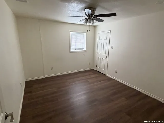 2711 W Highway 72 Three Rivers, TX 78071