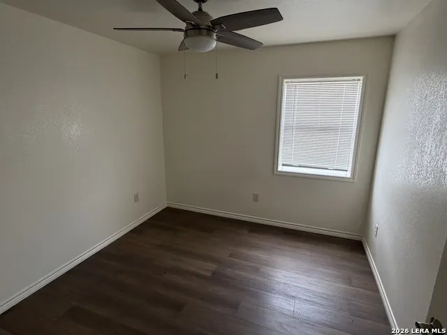 2711 W Highway 72 Three Rivers, TX 78071