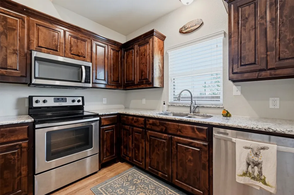 816 E Northside Drive Pilot Point, TX 76258