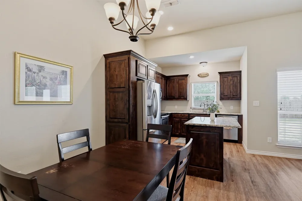 816 E Northside Drive Pilot Point, TX 76258